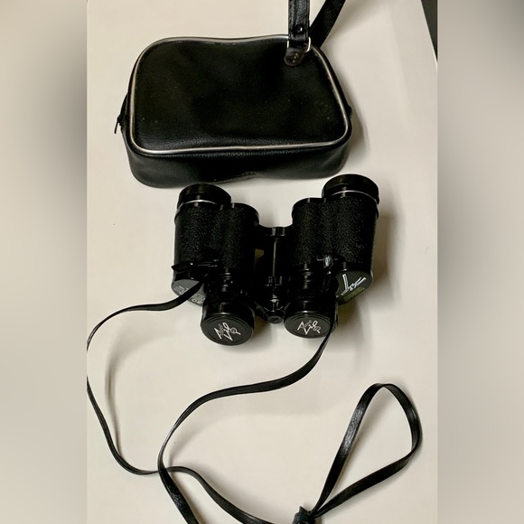 Vintage TASCO ZIP 8 x 30 mm Fully Coated Binoculars in Zippered Carrying Case - Picture 4 of 16